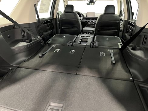 New 2025 Honda Pilot Touring image 31