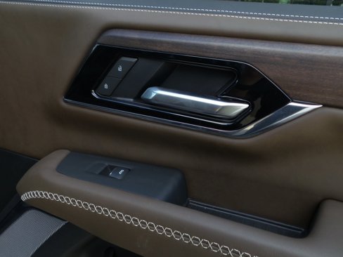 Used 2025 GMC Yukon Denali Ultimate image 41