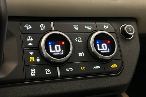 Used 2024 Land Rover Defender 130 X image 21