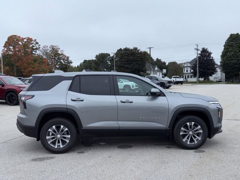 New 2026 Chevrolet Equinox LT w/ Convenience Package II image 4
