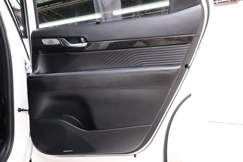 Used 2024 Hyundai Palisade Calligraphy image 25