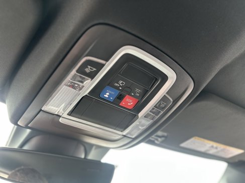 Used 2023 RAM 1500 Laramie image 43