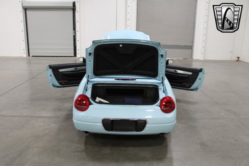 Used 2003 Ford Thunderbird image 11