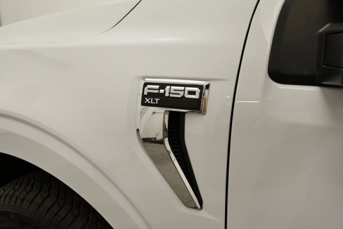 Used 2023 Ford F150 XLT w/ Trailer Tow Package image 10