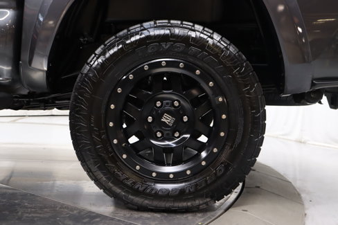 Used 2019 Toyota Tacoma SR5 image 32