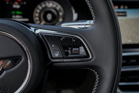 New 2026 Bentley Flying Spur Plug-In Hybrid image 22