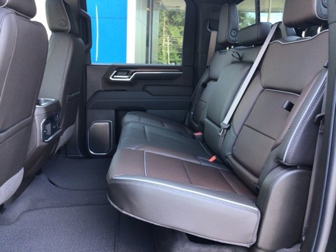 New 2025 GMC Sierra 2500 Denali w/ Denali Reserve Package image 26