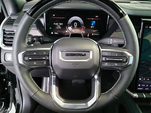 New 2024 GMC Acadia Denali w/ Super Cruise Package image 30