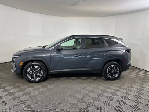 Certified 2025 Hyundai Tucson SEL image 6