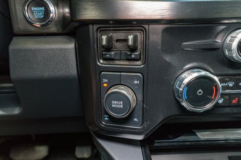 Used 2024 Ford F250 Lariat w/ Black Appearance Package image 28