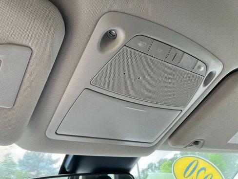 Used 2020 Nissan Rogue SV image 20