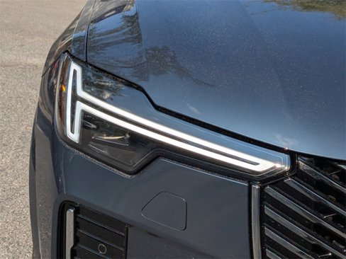New 2026 Volvo XC90 B6 Plus w/ Protection Package Premier image 10