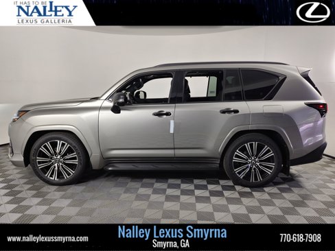 New 2025 Lexus LX 600 4WD w/ Luxury Package image 5