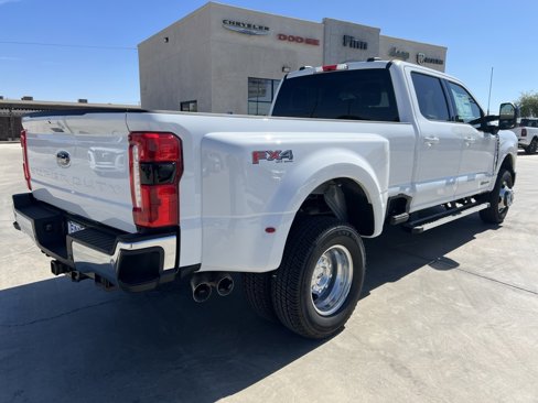New 2025 Ford F350 Lariat w/ FX4 Off-Road Package image 5