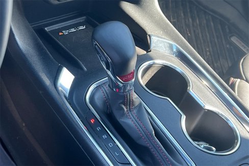 Used 2023 Chevrolet Traverse RS image 29