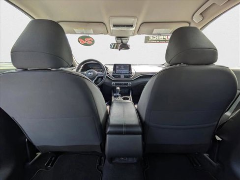 Used 2024 Nissan Altima 2.5 SV image 23