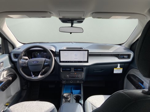 New 2025 Ford Maverick XLT w/ XLT Luxury Package image 9