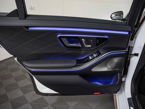 New 2025 Mercedes-Benz S 63 AMG S image 25