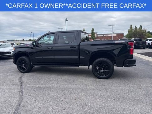 Used 2024 Chevrolet Silverado 1500 LT Trail Boss w/ Convenience Package II image 9