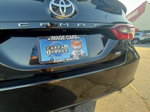 Used 2024 Toyota Camry SE image 30