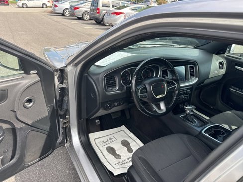 Used 2018 Dodge Charger R/T image 17