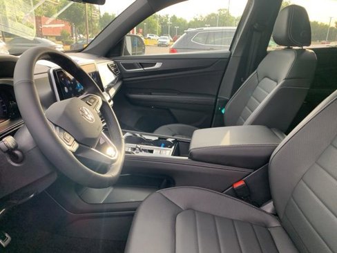 New 2025 Volkswagen Atlas Cross Sport SEL R-Line image 14