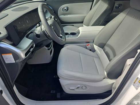 New 2026 Hyundai Ioniq 9 SE image 6