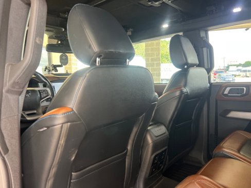 Used 2023 Ford Bronco Outer Banks image 34