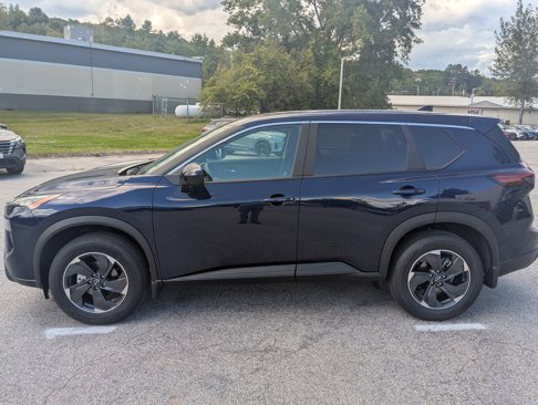 New 2026 Nissan Rogue SV image 4