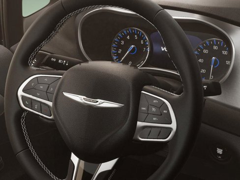 New 2026 Chrysler Voyager LX image 22