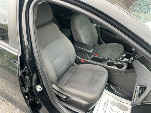 Used 2019 Chevrolet Cruze LS w/ LS Convenience Package image 30