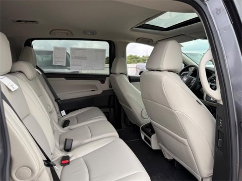 New 2026 Honda Odyssey EX-L image 6