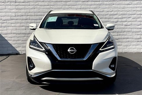 Used 2023 Nissan Murano SV image 2