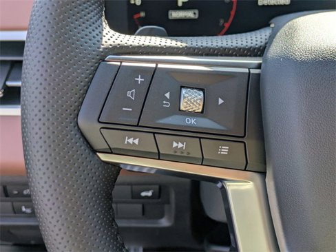 New 2025 Mitsubishi Outlander SEL image 17