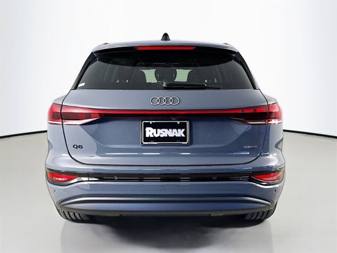 New 2025 Audi Q6 e-tron Premium Plus image 6