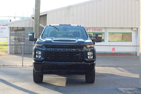 Used 2022 Chevrolet Silverado 2500 Custom w/ Custom Value Package image 2