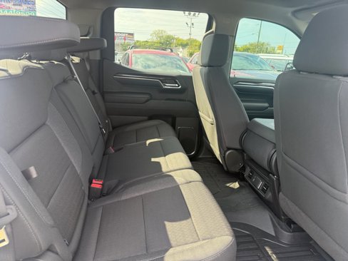 Used 2024 GMC Sierra 1500 Elevation image 14