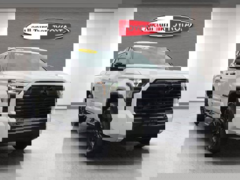 Used 2024 Toyota Tundra SR5 image 2