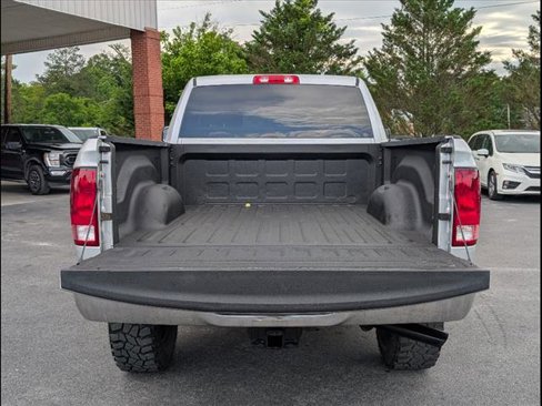Used 2018 RAM 2500 Tradesman w/ Chrome Appearance Group image 5