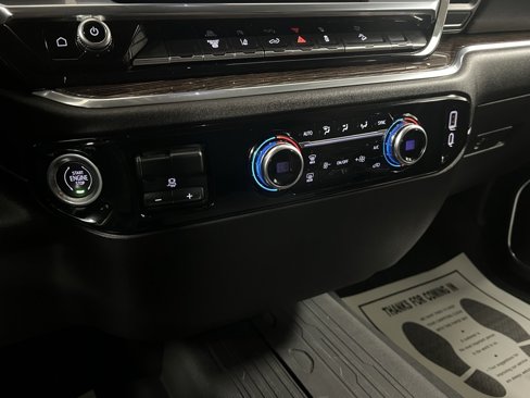 Used 2024 GMC Sierra 3500 SLE w/ SLE Convenience Package image 43