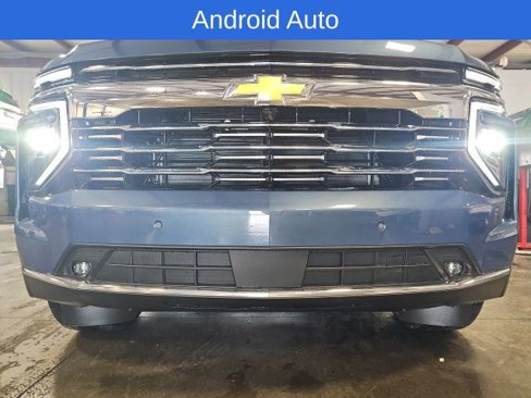 New 2026 Chevrolet Suburban Premier image 8