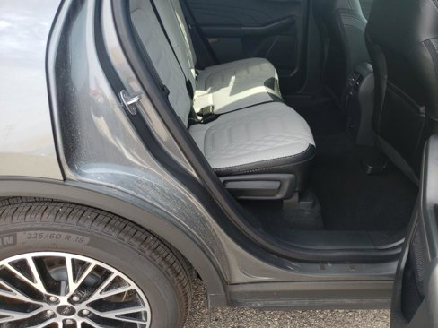 Used 2024 Ford Escape SE w/ PHEV Premium Package image 20
