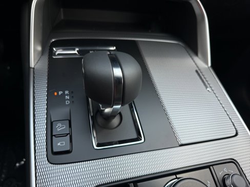 New 2025 MAZDA CX-70 3.3 Turbo S w/ Premium Package image 16