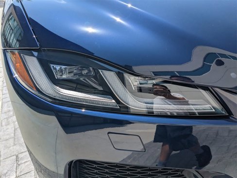 New 2026 Jaguar F-PACE R-Dynamic S image 10