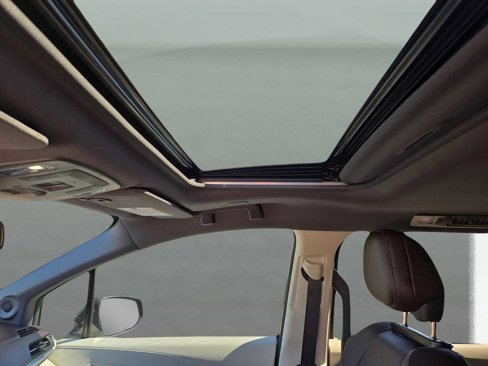 Used 2024 Toyota Sienna Platinum image 23