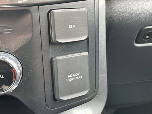 Used 2022 Ford F150 XLT w/ Equipment Group 302A High image 18
