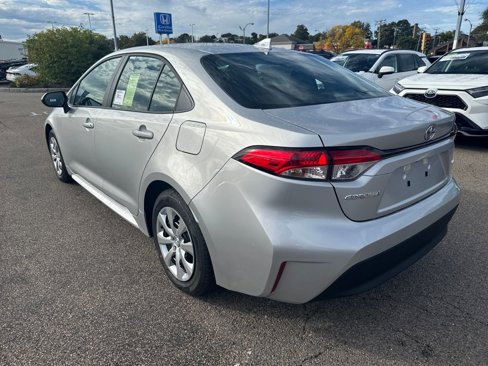 New 2026 Toyota Corolla LE image 5