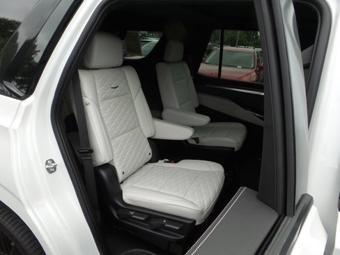 Used 2025 Cadillac Escalade Sport Platinum image 57