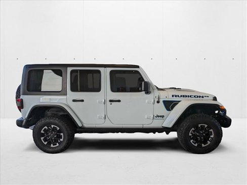 Used 2023 Jeep Wrangler Unlimited Rubicon 4xe image 4