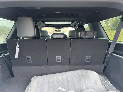 New 2025 Ford Expedition Max Platinum image 17